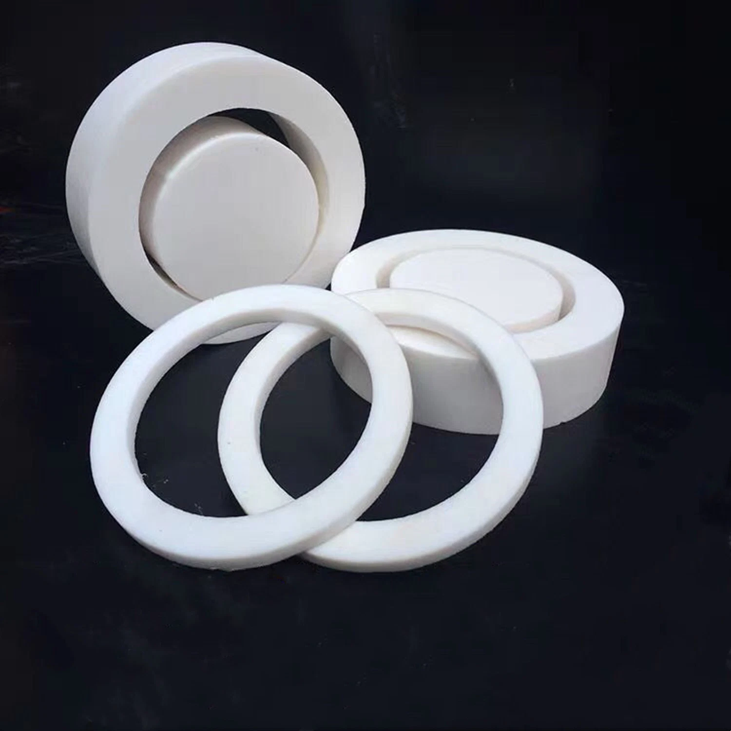 China PTFE Tube White Large Diameter PTFE Moulded Tube