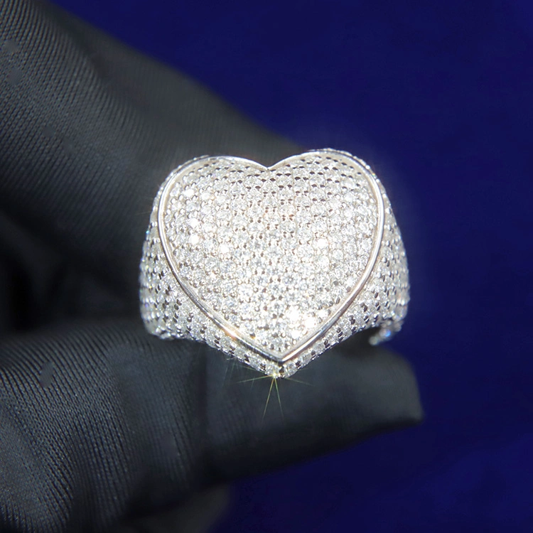 Fashion Design Solid Silver mit voll Iced Out Ga Runde Moissanite Diamant für Herren HipHop Herz Form Frauen Ring