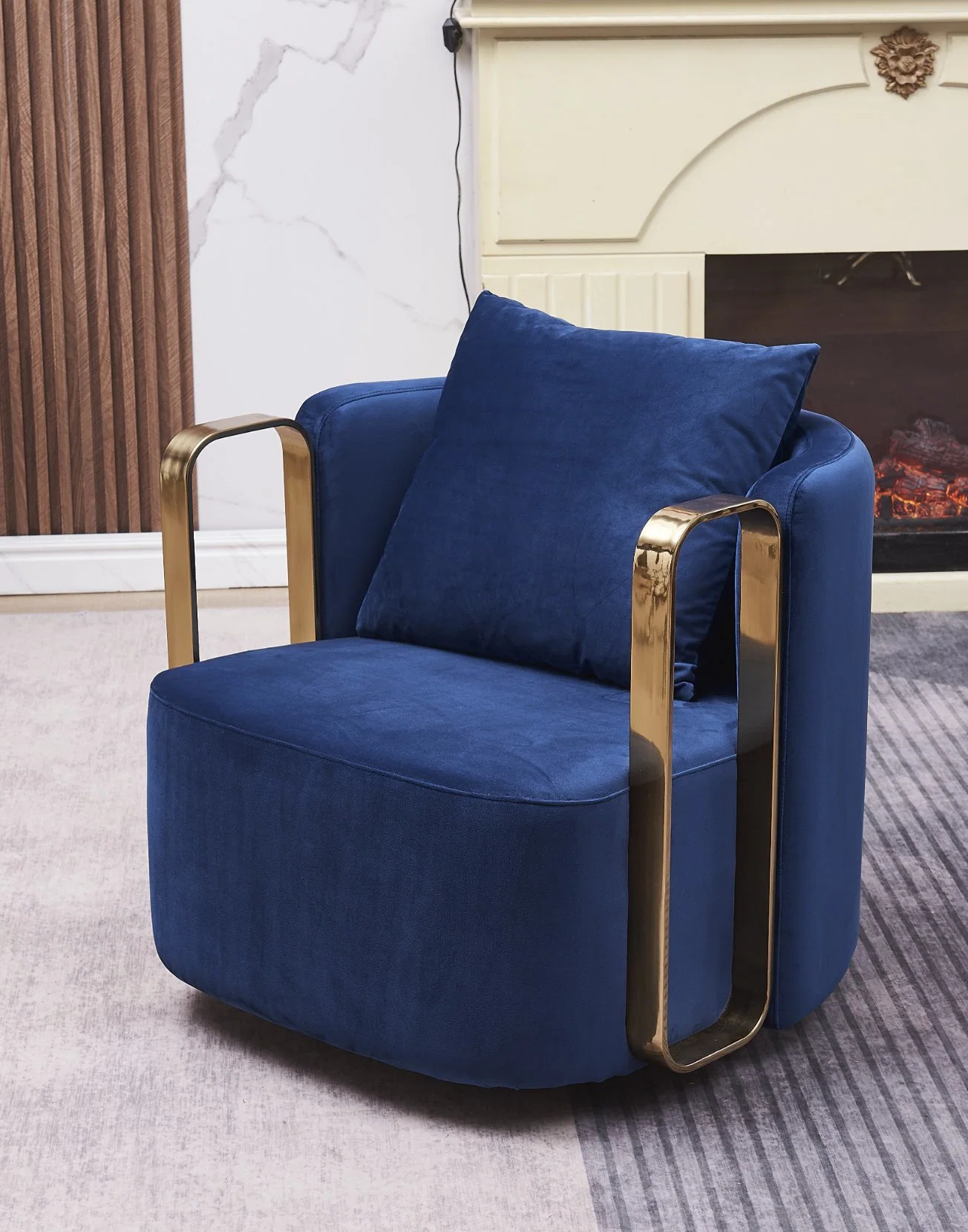 Luxury Metal Armrest Swirling Rotary Leisure Chair