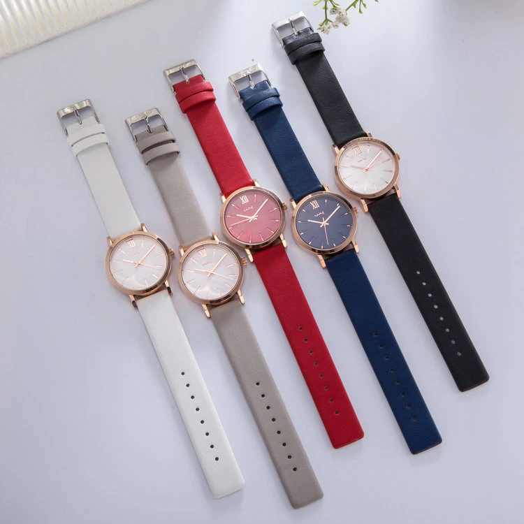 Ladies Watch ODM Leather Strap Fashion Watch (Wy-117D)