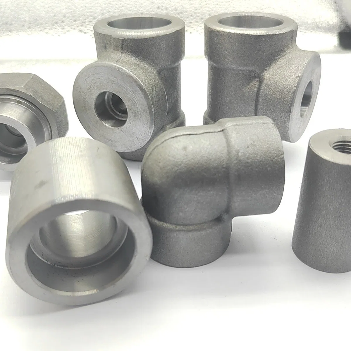 Galvanized Fittings Butt Weld NPT Female Male Class 2000 Coupling