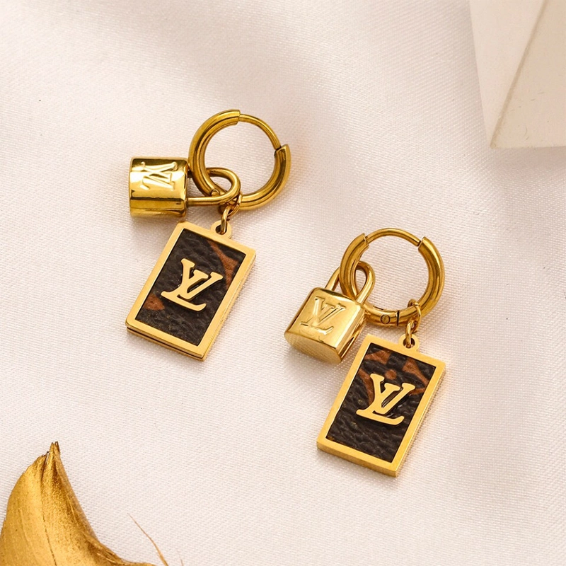 Wholesale/Supplier Jewelry Fashion Replica Designer Lvvs Earring Lock pendant Gold Accessories Jewelry Set Earrings