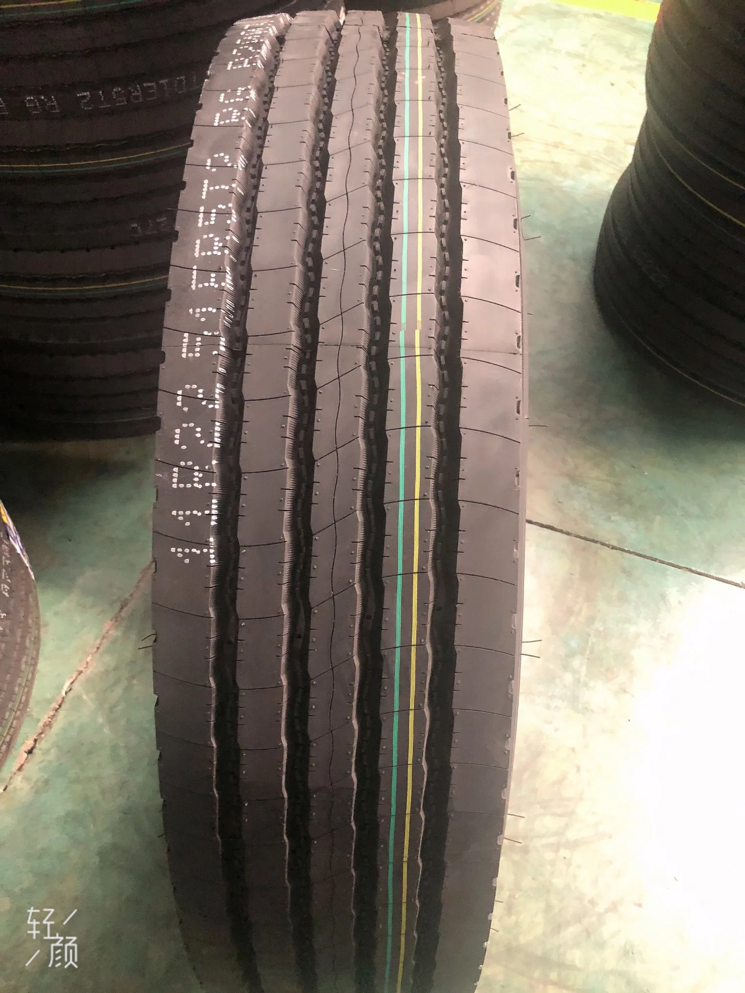 Habilead/Kapsen TBR Heavy Duty Wide Tread Section Tyre Highway Pattern Steer All Position All Steel 385/65r22.5 425/65r22.5 Bl922 Single Truck and Bus Tires