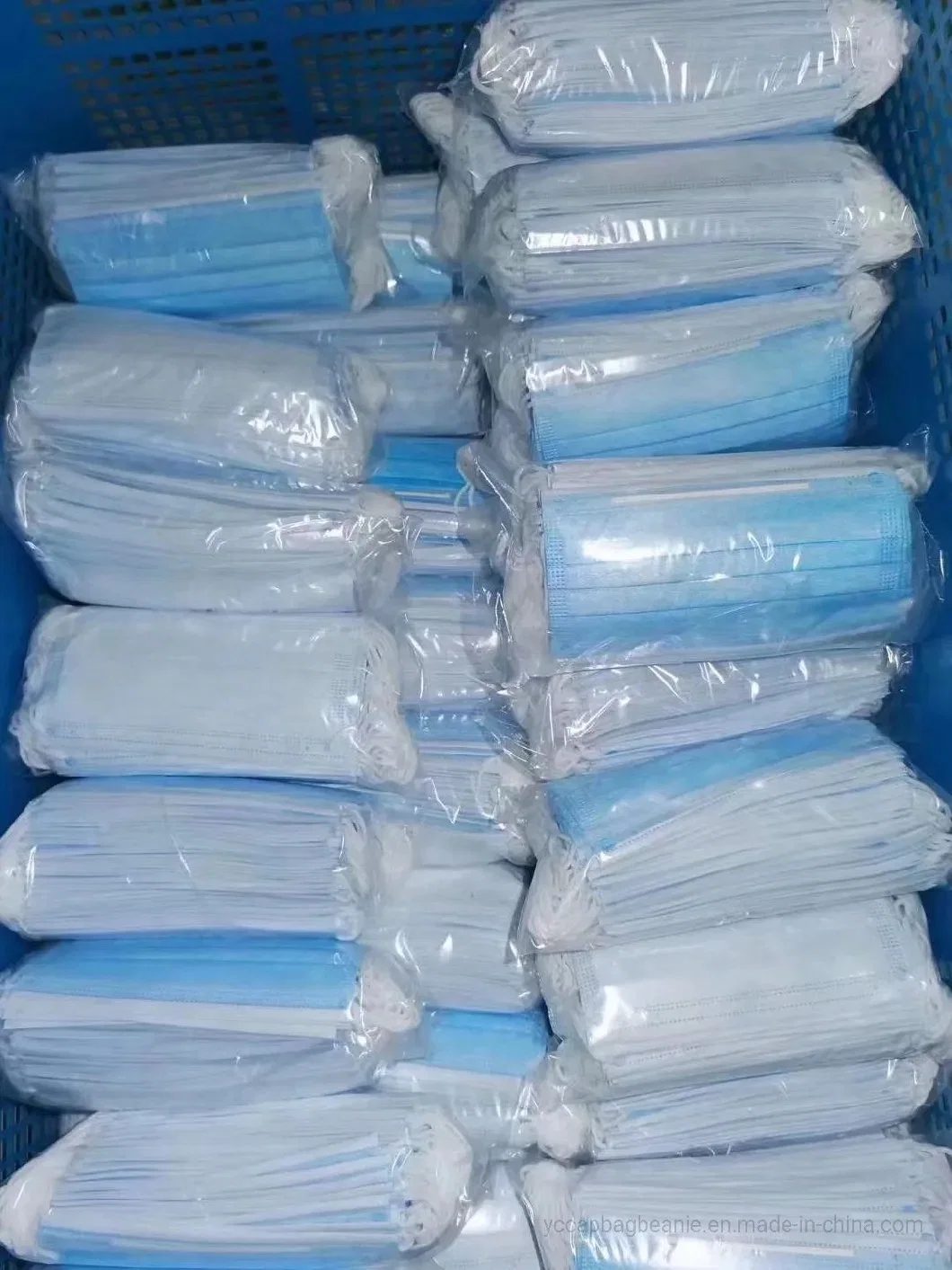 Disposable Good Quality Three-Layer Surgical Mask China Supplier According with En 14683