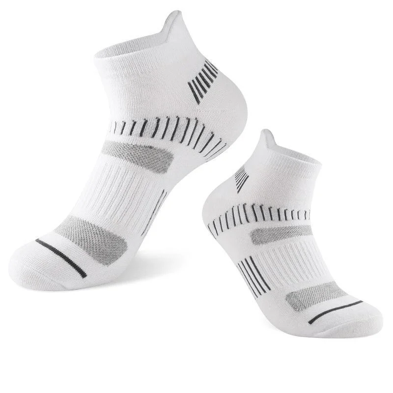 Hochwertige Hersteller Socken Custom Polyester Stickerei Unisex Kurze Crew Sportknöchelsocke