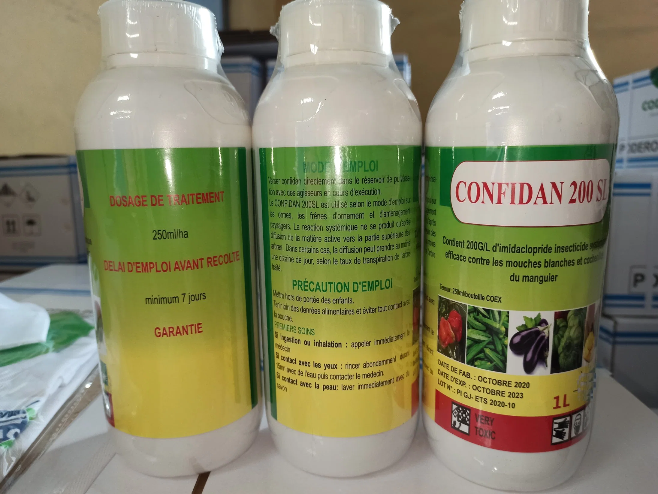 Acetamiprid 20% SL insecticide for Vegetable Fruit Tree Cotton