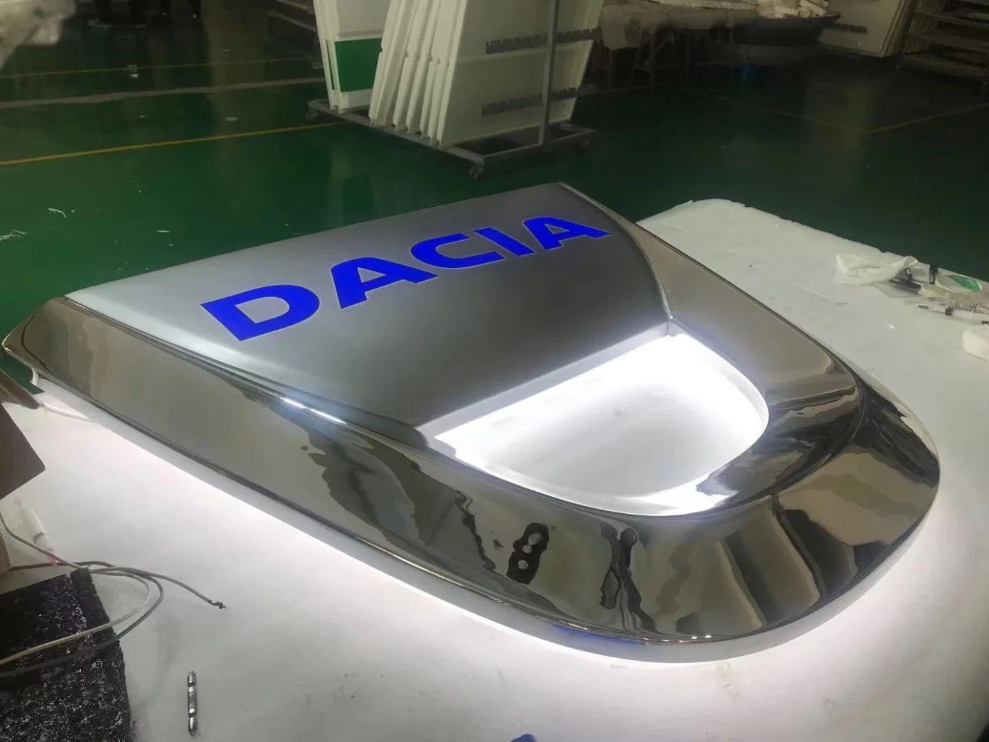 Epoxy Resin Chromed Car Logo Byd Name Sign