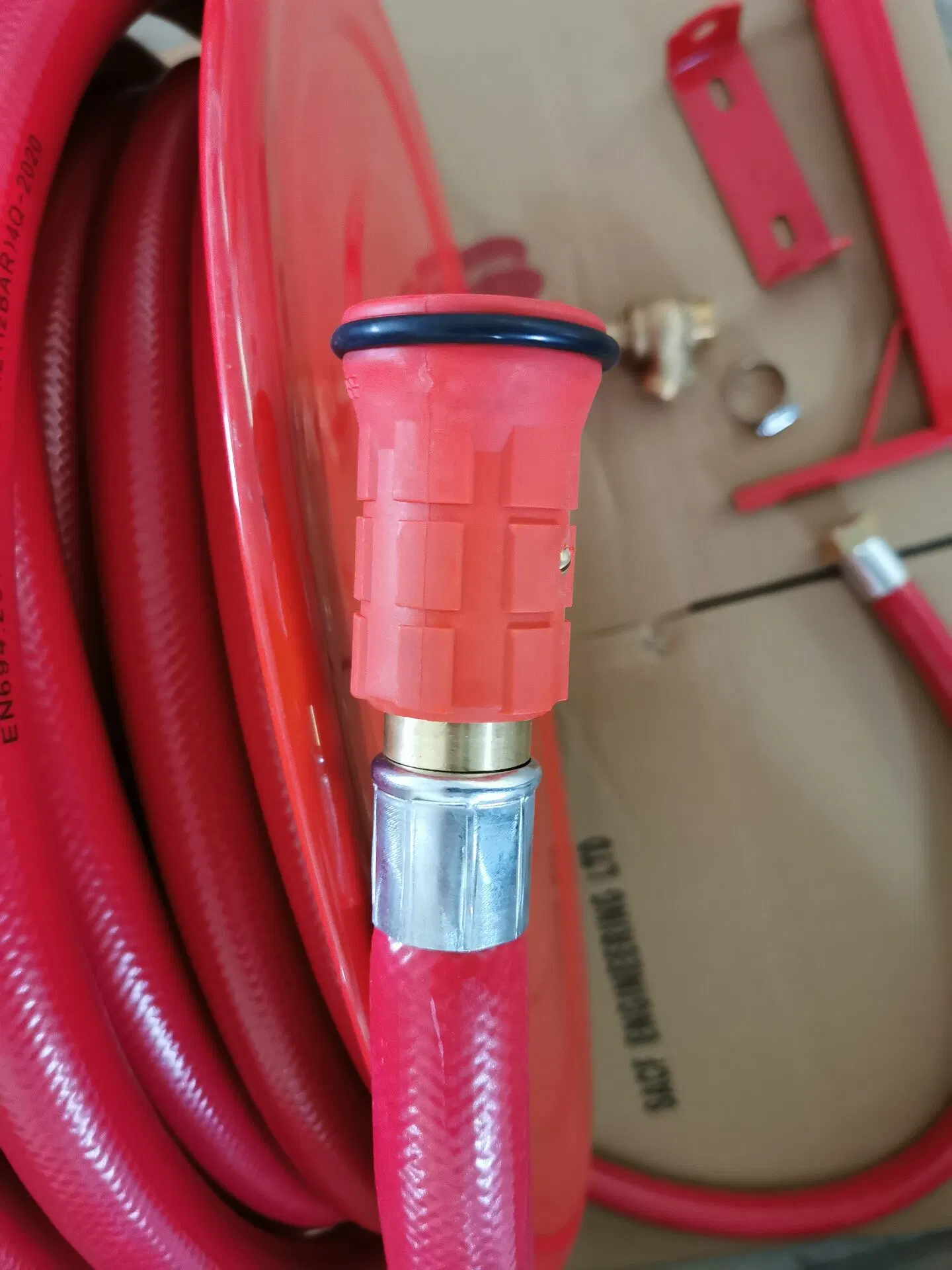 Made in China 25mm Fire Hose Reel with Nozzle