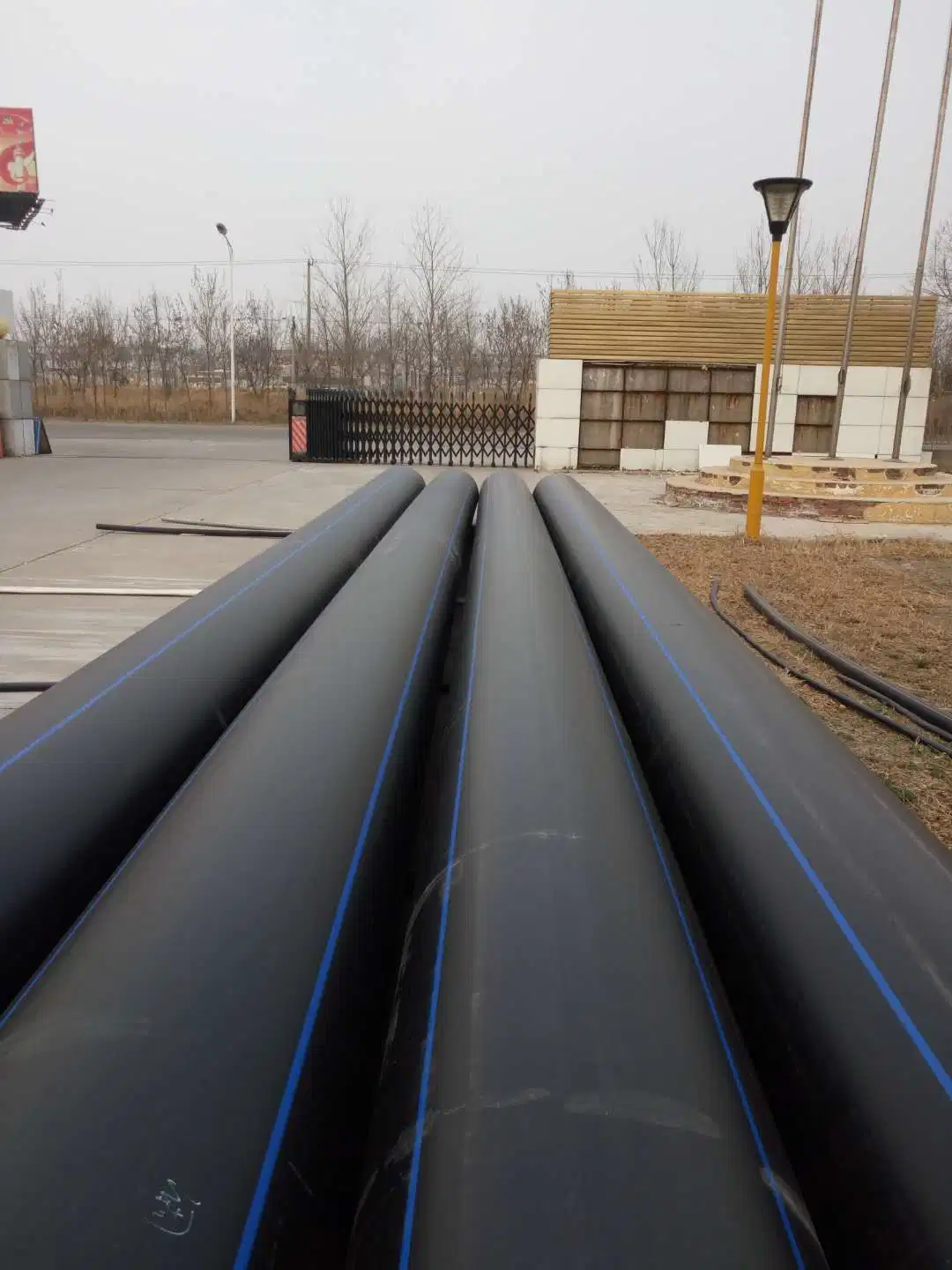 Pure PE Material HDPE Pipe for Water Supply and Drains