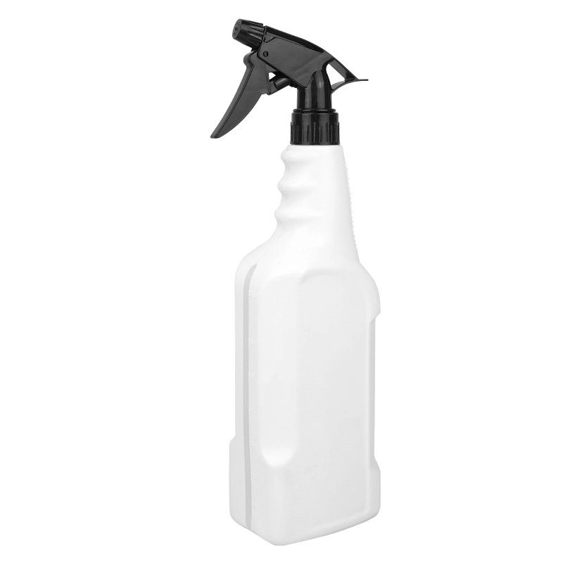 Empty Refillable Liquid Container 750ml Amber HDPE Plastic Spray Bottles with Black Trigger Sprayer