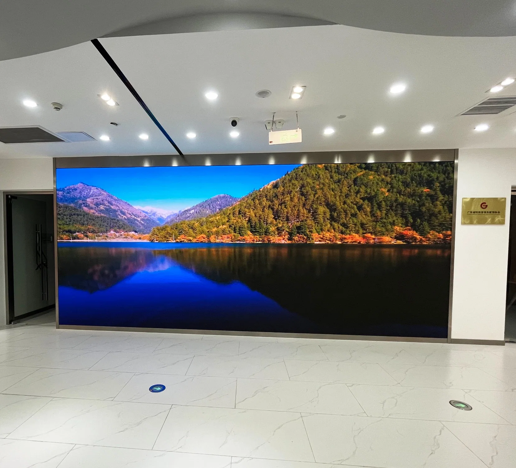 HD Indoor P4 Stage LED Screen Display Billboard Panel