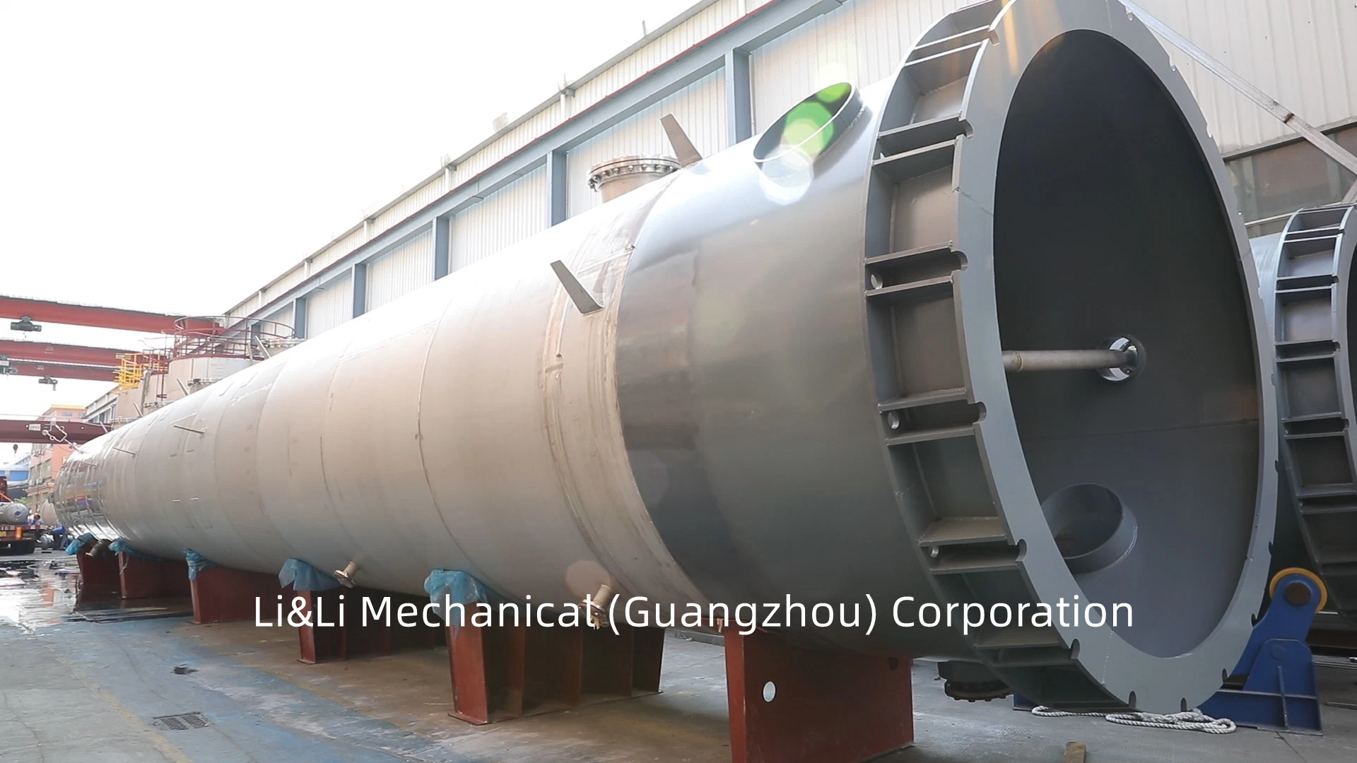 Customized SS316 Distillation Column/Cooling Tower for Lithium Battery Manufacturing