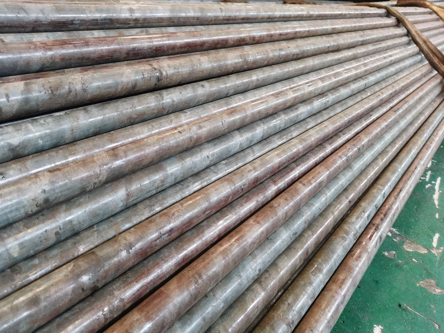 En10025 S235jr 10mm 35mm 60mm Carbon Steel Seamless Pipes/Cold Drawn Precision Seamless Steel Pipes