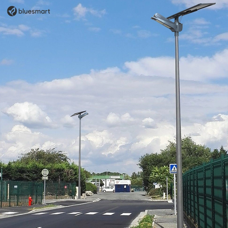 50W Outdoor LED Solar Street/Road/Garden Traffic Light All in One Integrated Light