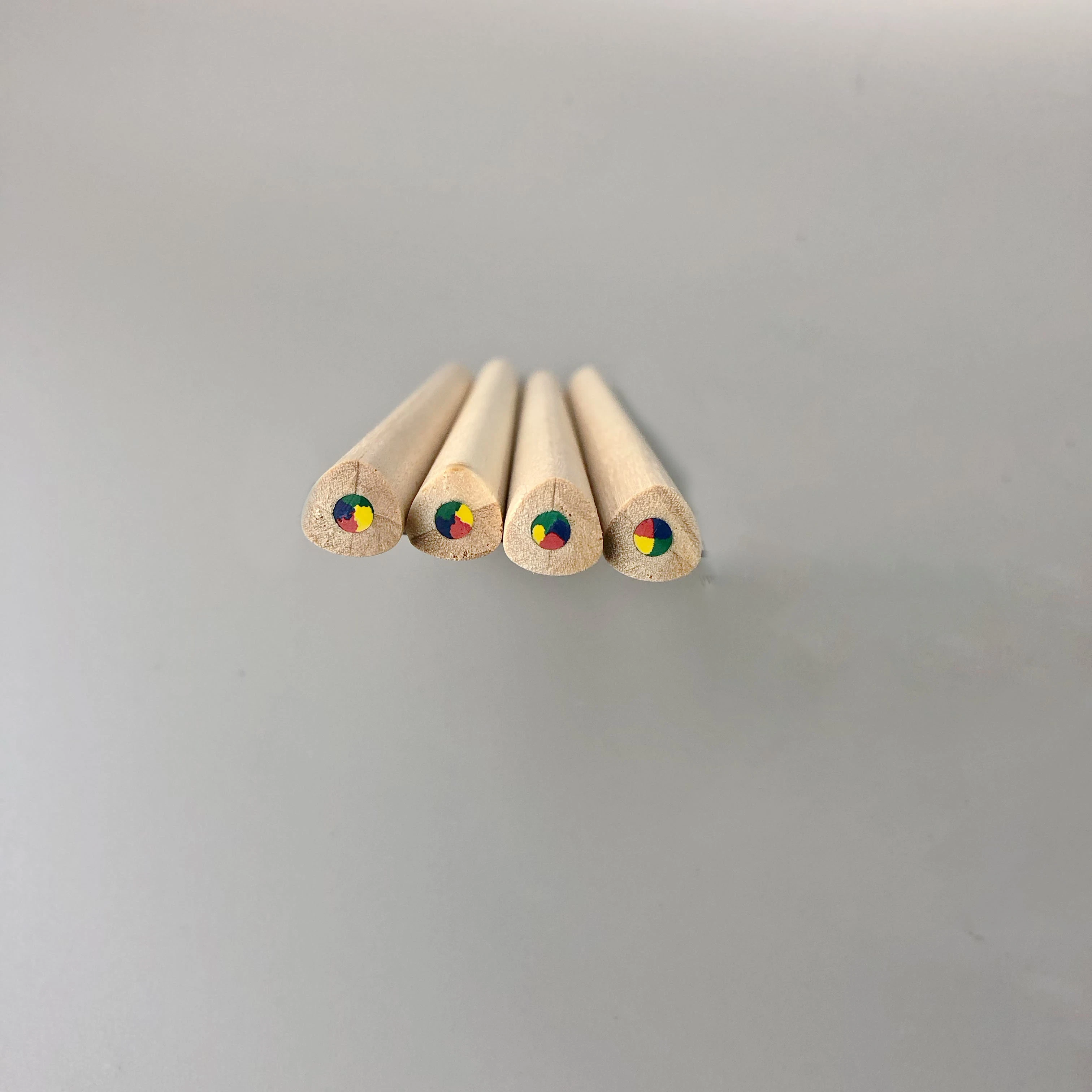 17.5*1cm Hb Wooden Three Color Mixed Color Lead Triangle Pencil with Customized Logo