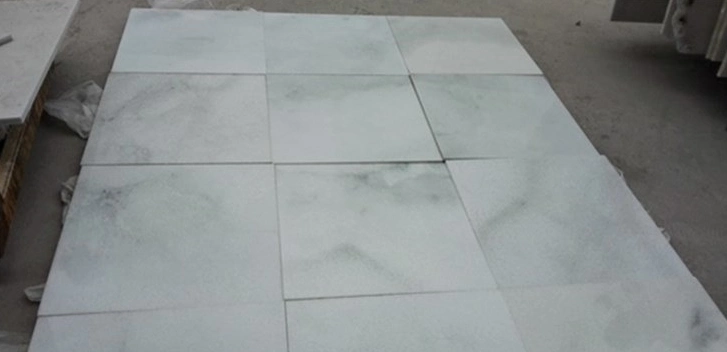 China Crystal White Marble Floor Tiles para Baño/Cocina/Hogar/Comercial/Hotel