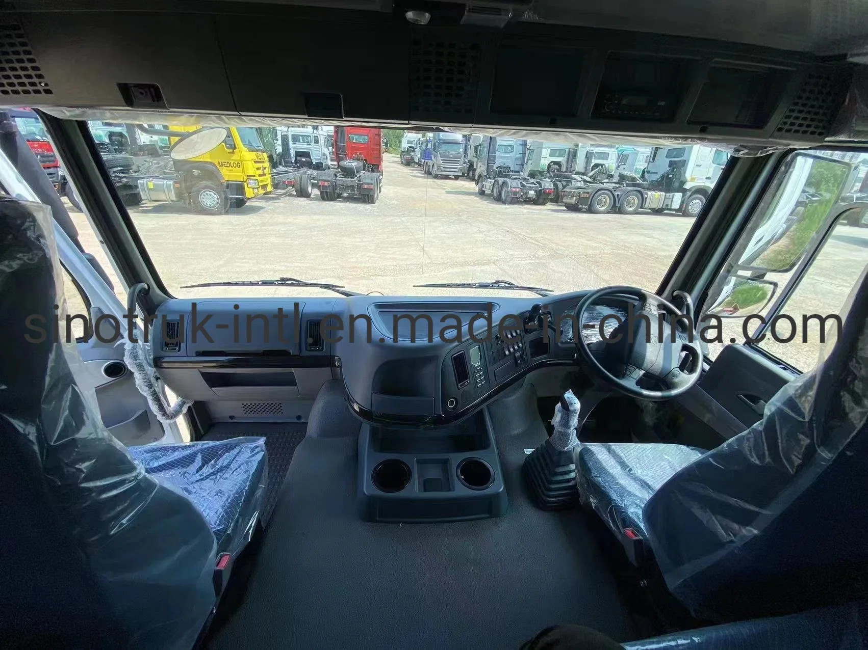 Sinotruk Sinotruck Nuevo HOWO N E7 Hohan 4X2 6X4 8X4 10 Wheeler 336HP 371HP 420hp 25ton ligero de descarga pesada Transporte de estaca camión camión camión camión grúa camión de carga