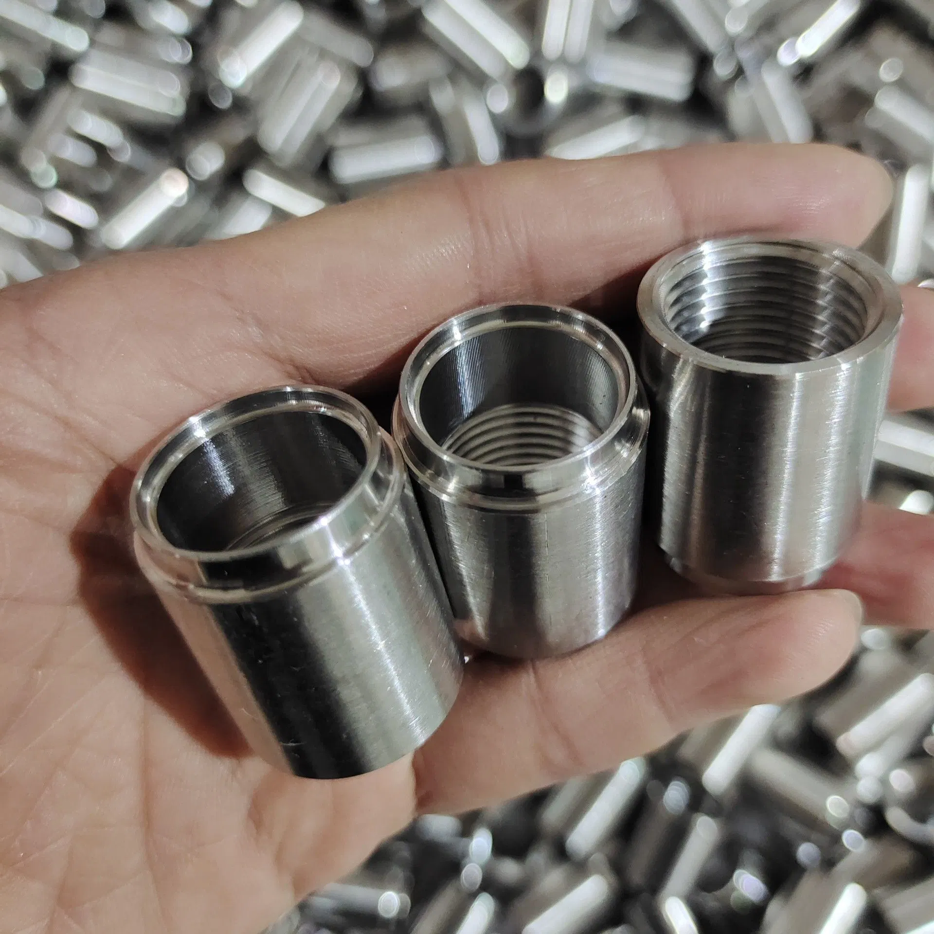 Pipe Fittings Forged Stainless Steel Coupling with Inside Threaded