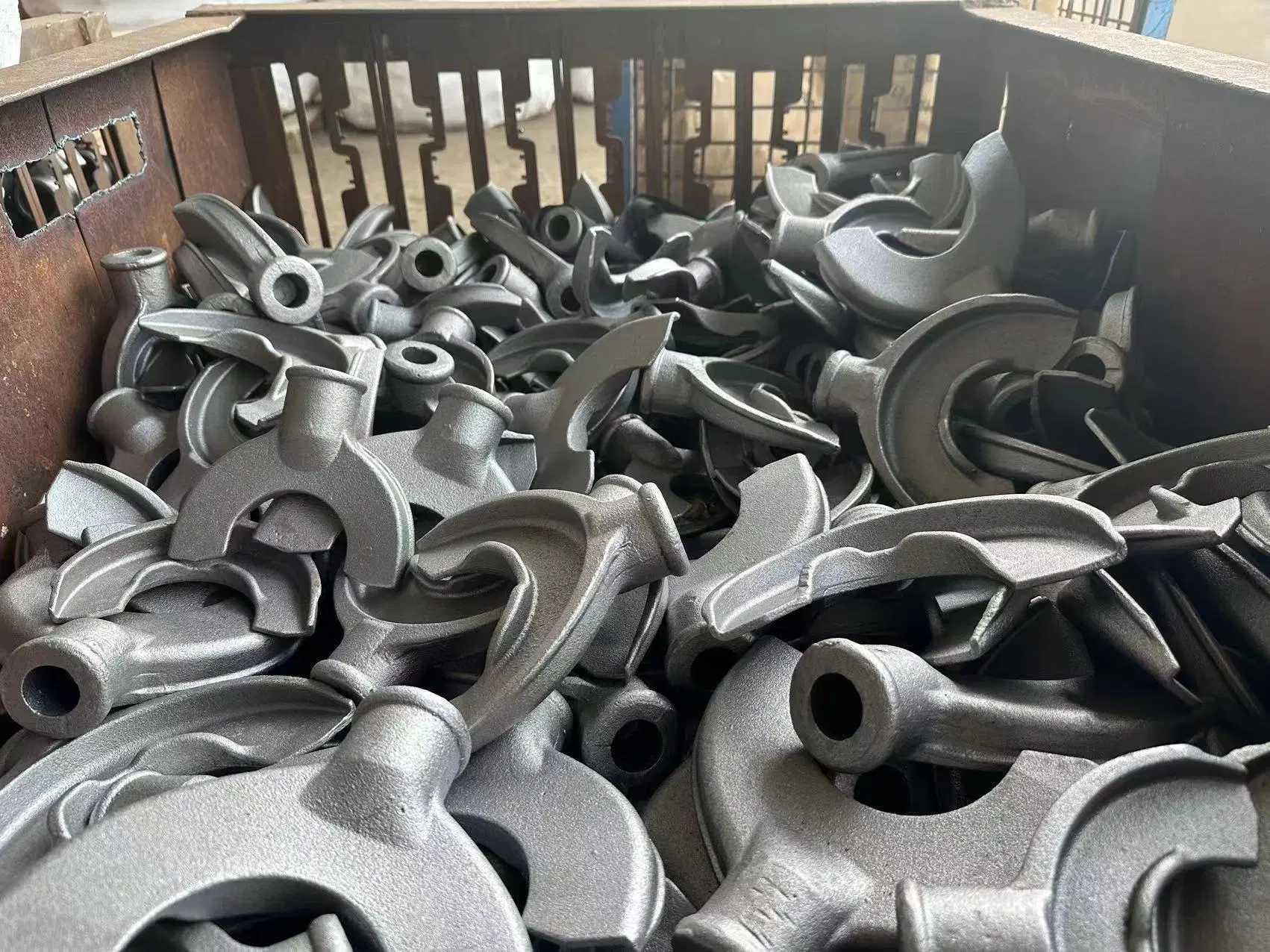 Custom Small Sand Castings Housing Steel Zinc Aluminium Die Casting Parts