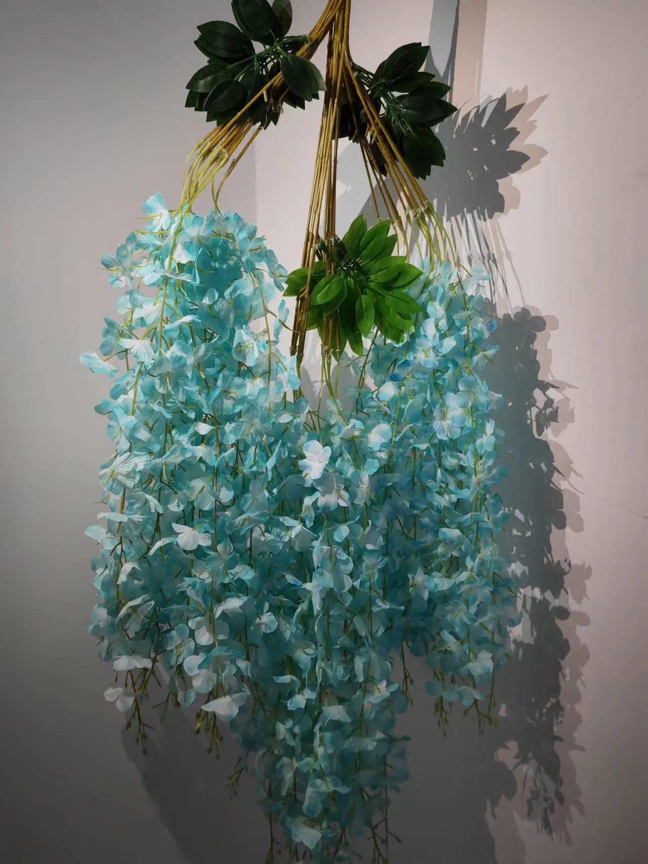 Wholesale/Supplier Decorative Plastic Silk Hang Wall Artificial Wisteria Flower