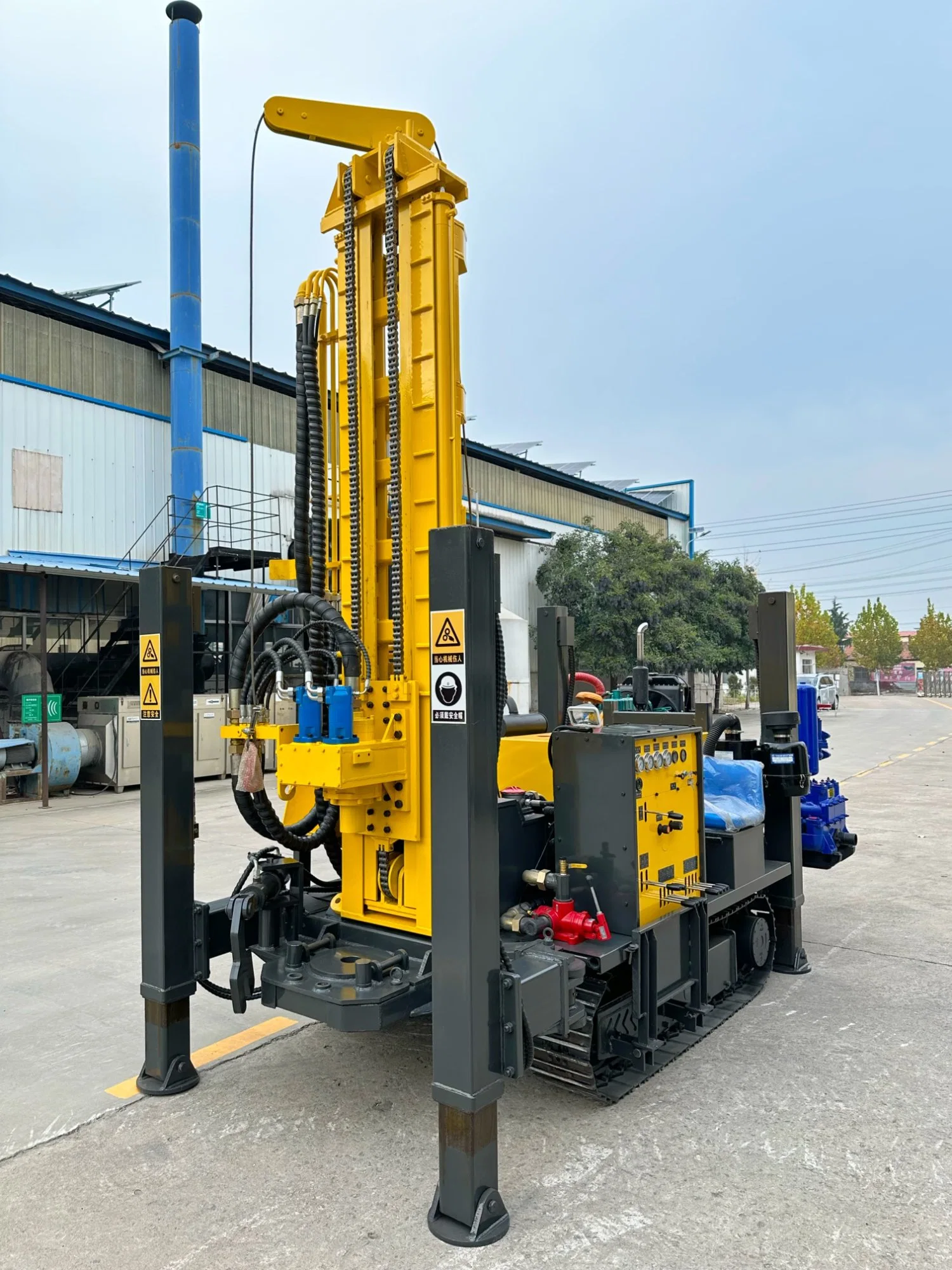 200m Borehole Well Drilling Machines Crawler Water Well Drilling Rig Machine Factory Price