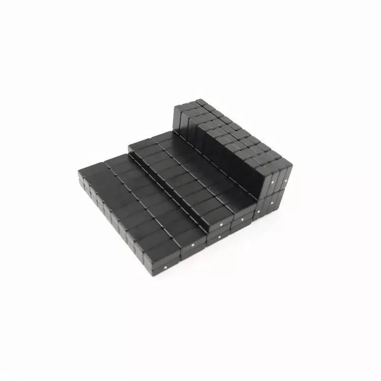 Benutzerdefinierte Größe 20 * 10 * 5mm Seltene Erde NdFeB Magnet Epoxidbeschichtung Neodym Magnete