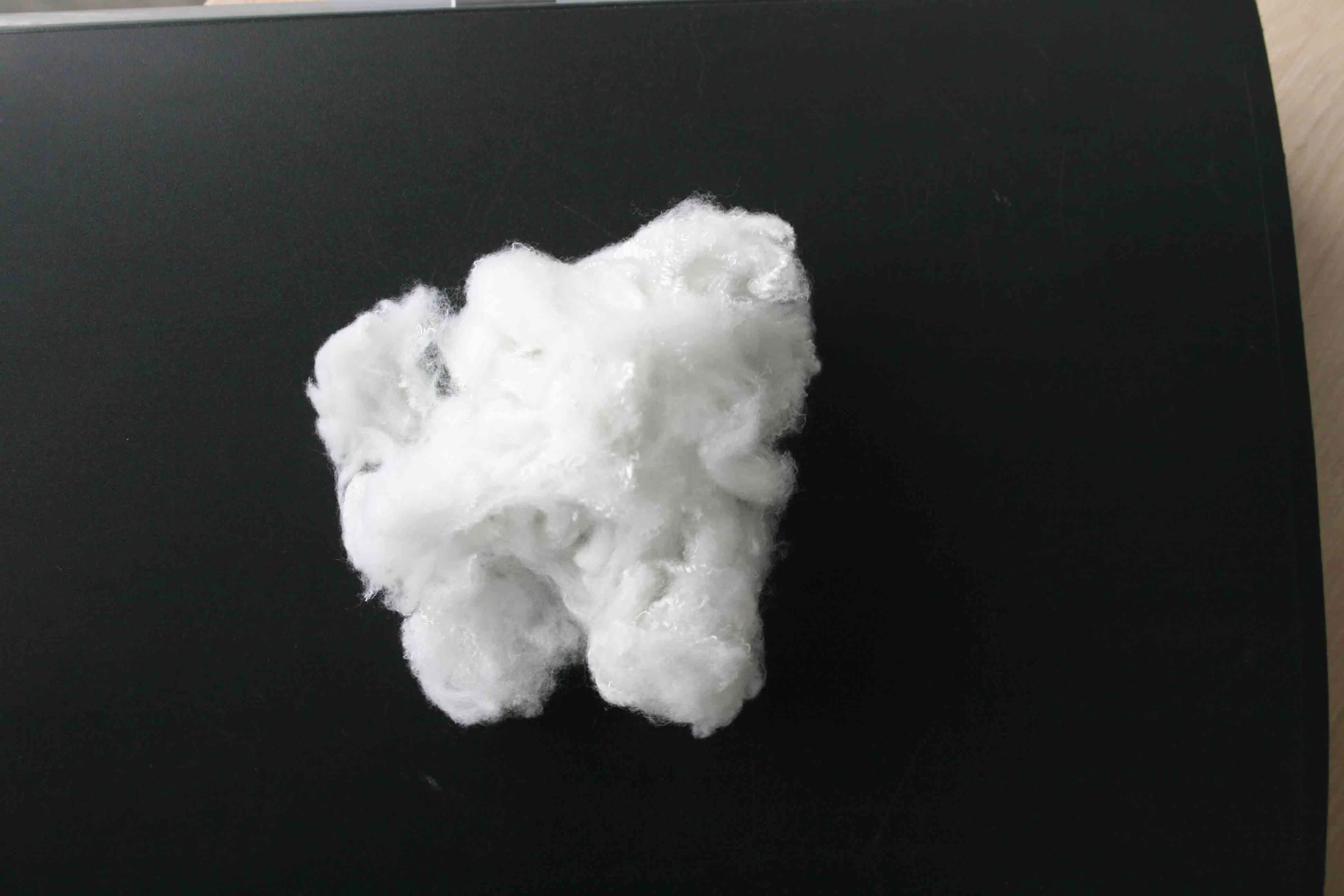 China Manufacturer Low Price Recycled 100% Polyester Staple Fiber