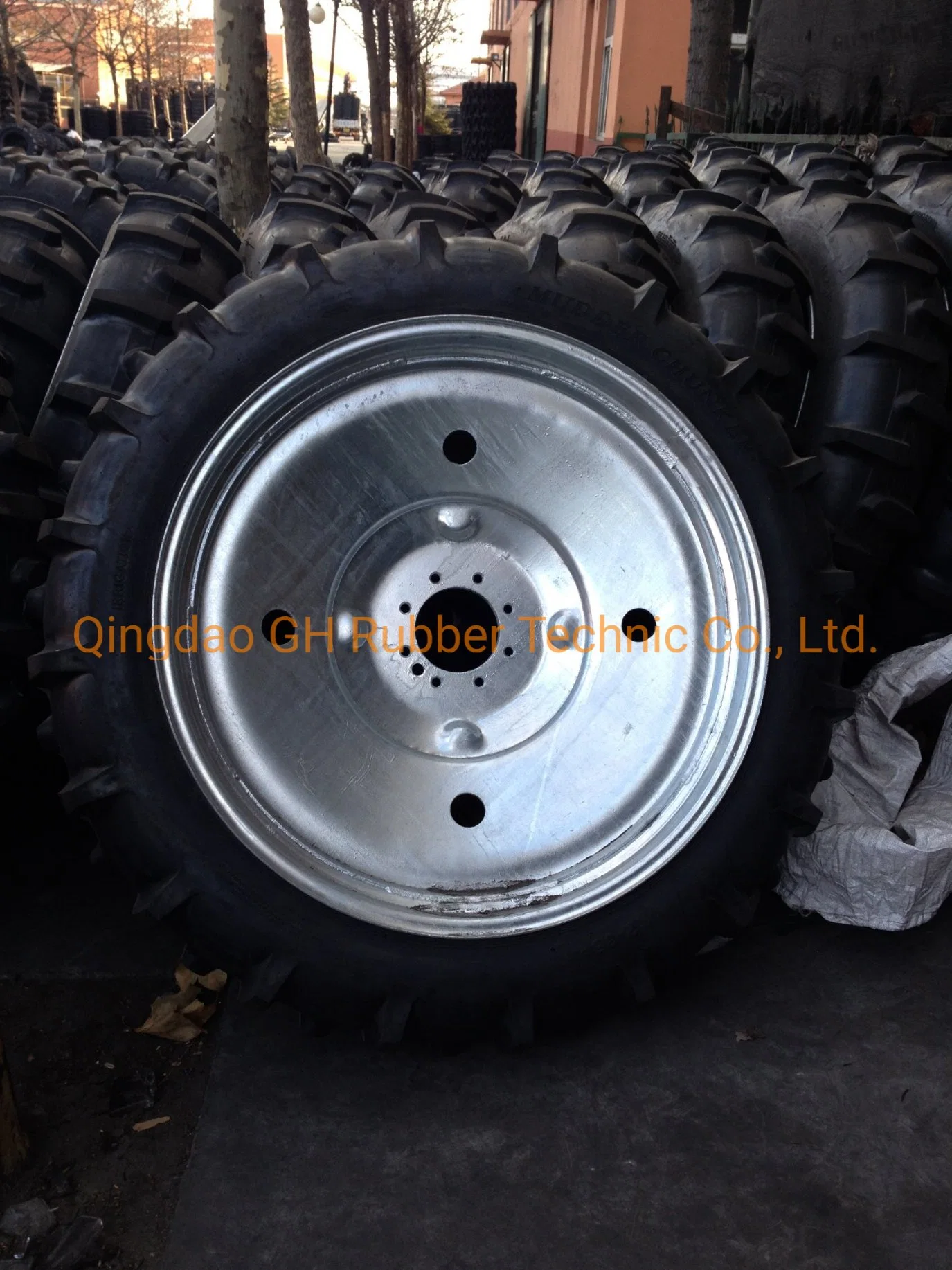 3.50-6 4pr Tt Agriculture Tyre with Long Life Time (R-1 pattern)