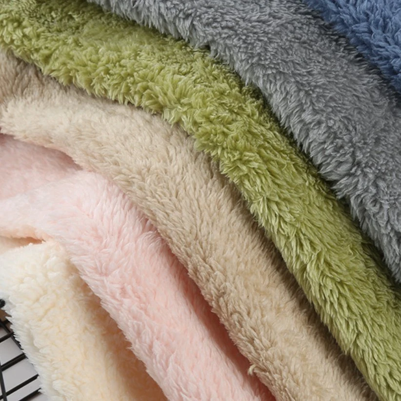 100% Polyester Shu Velveteen Fleece Fabric with Dyed Windproof Downproof Soft Garment Outdoor Fabric Faux Fur Sherpa Fleece Fabric Shu Velveteen Knitted Fabric