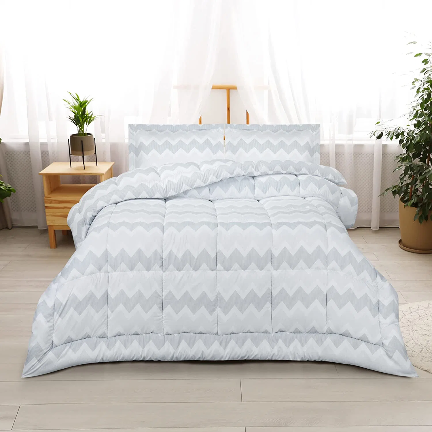 Bedding Queen Comforter Set (Chevron Grey) with 2 Pillow Shams - Bedding Comforter Sets - Down Alternative Comforter - Soft and Comfortable