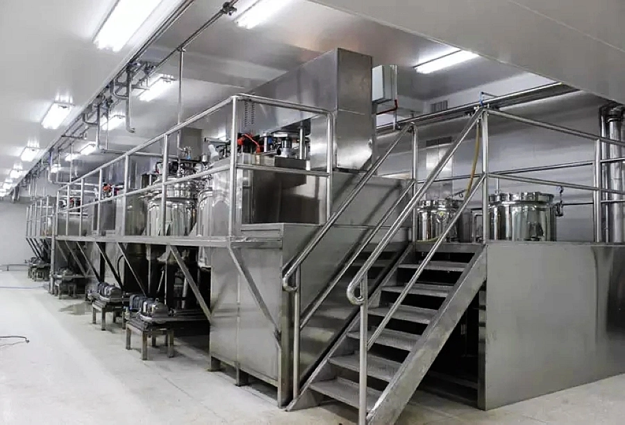 Vacuum Emulsifying Mixer Machine or Emulsifier Homogenizer Mixer for Cosmetic Manufacturing