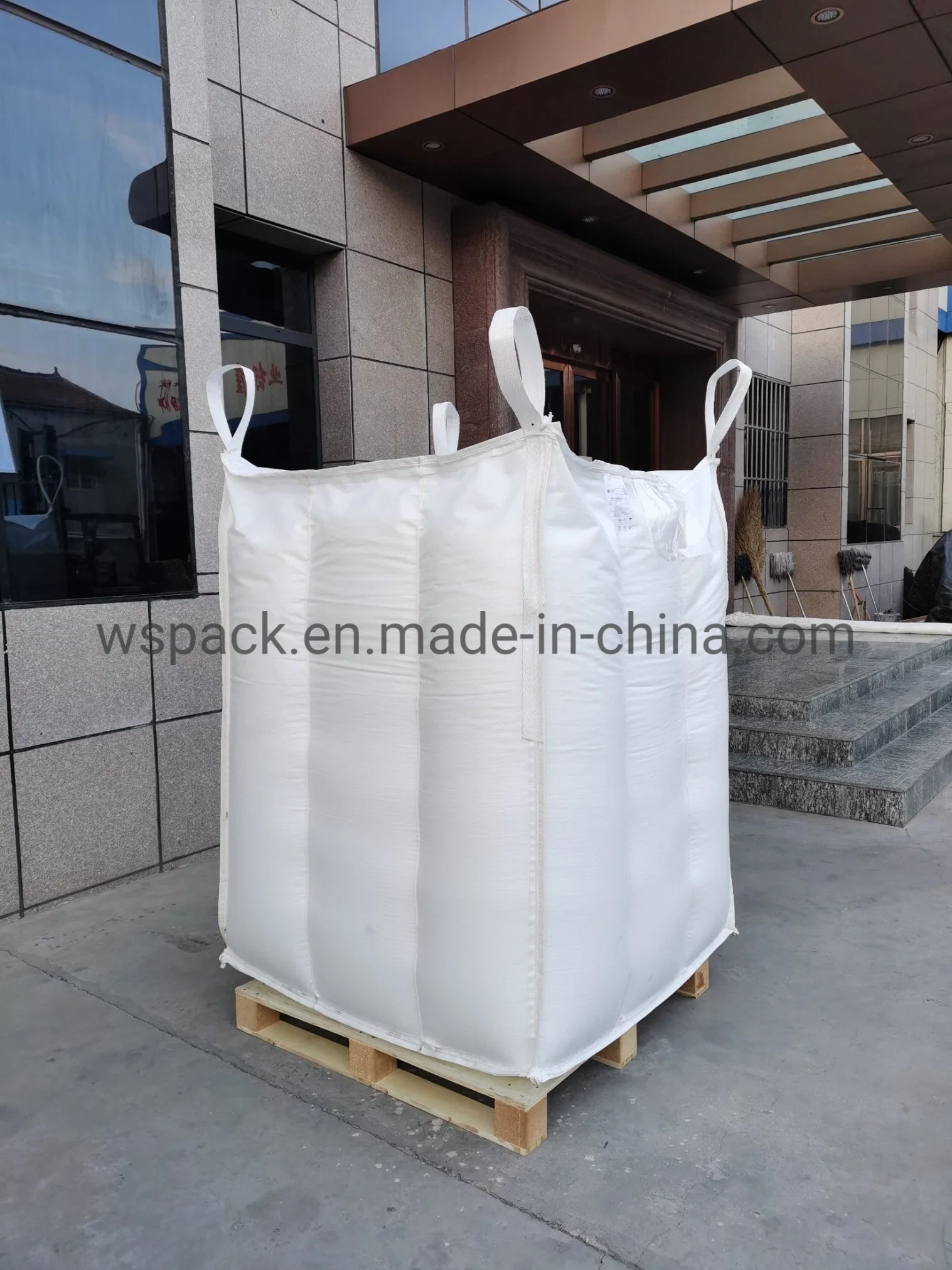 Type-B Bag Supplier for Packing Powder Industrial Material Plastic Bag Polypropylene 2200lbs Bag 4 Loops 3000kg