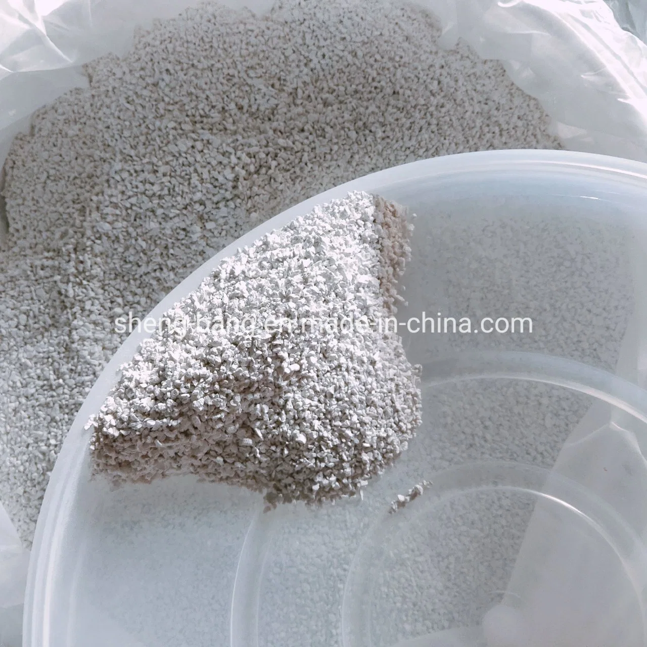 Swimming Pool Water Treatment Processing Chemical Calcium. Hypochlorite