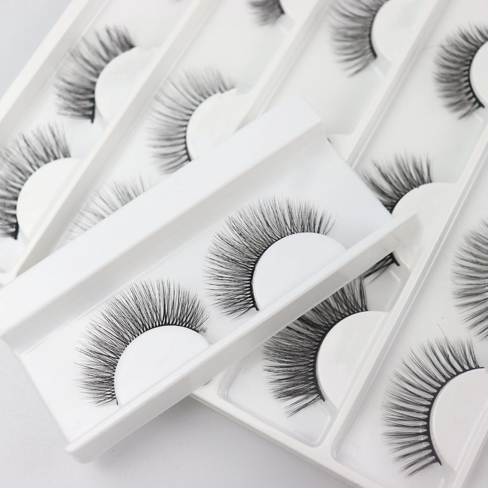 Hot Selling Lashes False Eyelash Beauty Supplier Lashes Clear Band Faux Make up Eyelashes