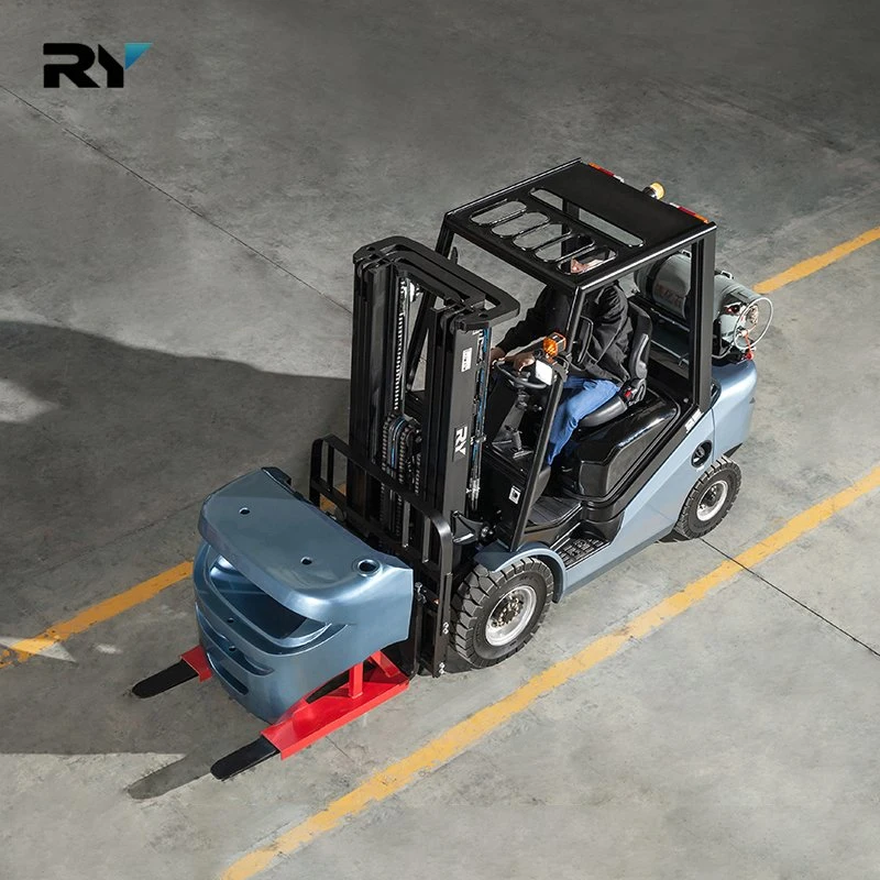 Novo carro elevador a gás com combustível duplo Royaldual de 3 toneladas com altura de elevação de 3000 ~ 6500 mm