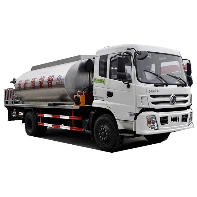 Dongfeng 8000 litres d'asphalte Camion de Maintenance de la Chaussée de Distribution