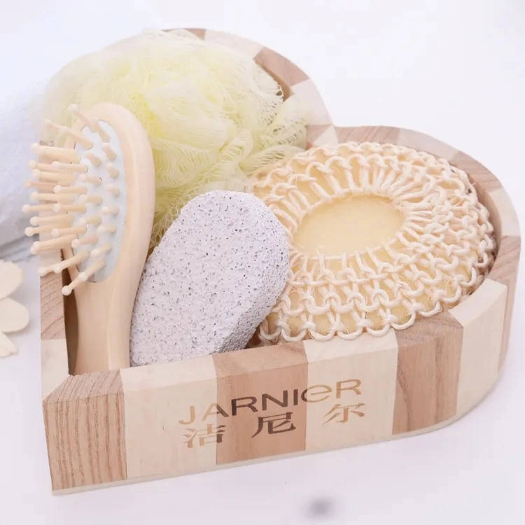 Promotional Wood Heart Box 5PCS Bath Accessory Set, Loofah Brush /Comb Wooden Box SPA Set /Bath Set