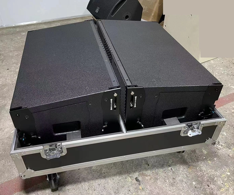 Aclon Audio Double 8 Zoll Compact Active Line Array System Für den Kirchentagung Saal