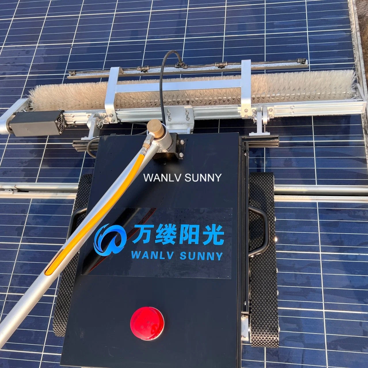 24 Volt Lithium Battery Equipped Solar Panel Cleaning Machine with 1.1 M Width Rolling Brush