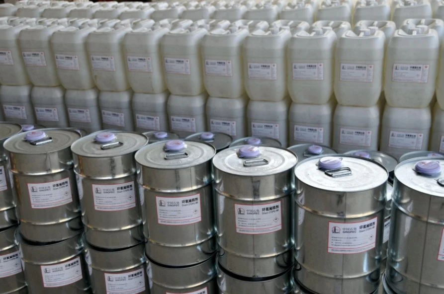 Sinopec Epoxy Resin Diluent (Lauryl Acolhol and Tetraldecanol Glycidol Ther) Used for Adhesive