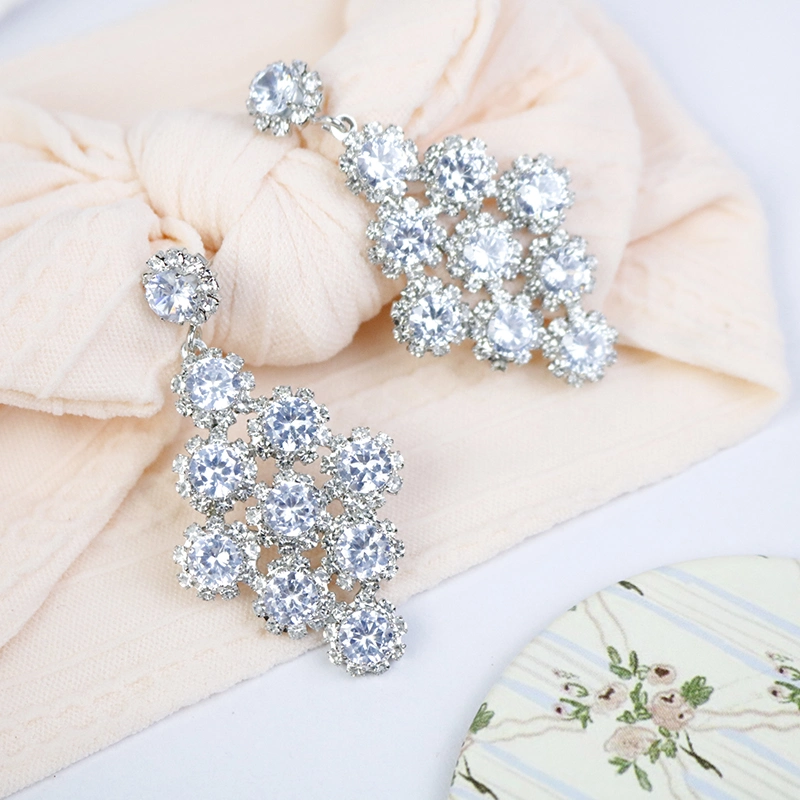 New Design Fashion Crystal Earrings Women Rhinestones Square Shape Earrings Jewelry