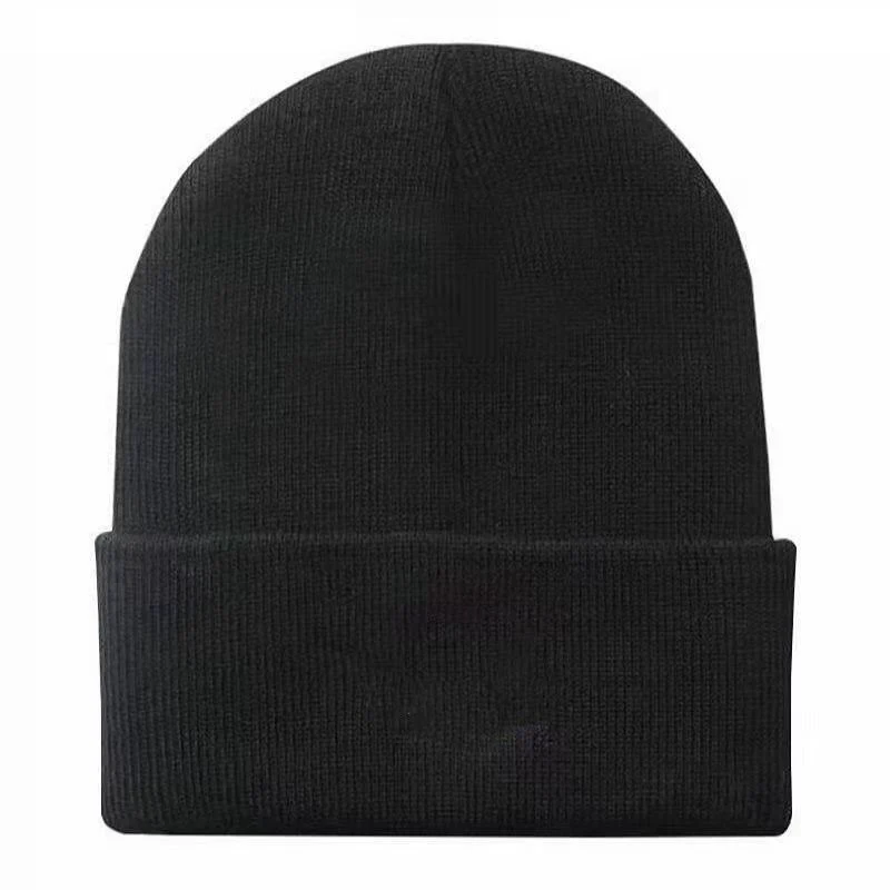 Wholesale/Supplier Winter Fashion Acrylic Custom Logo Cotton Beanie Warm Cap Fall Knitted Hat with Embroidery