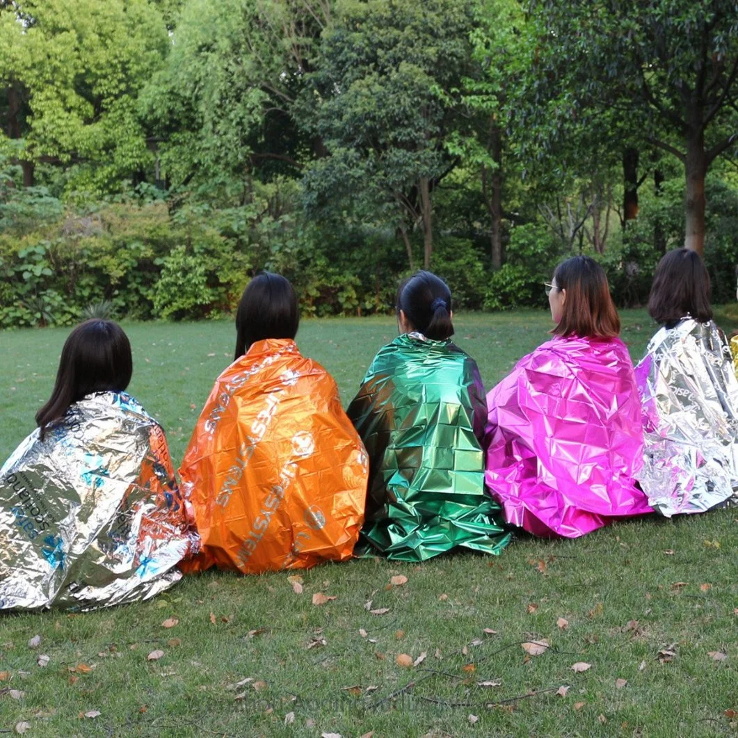 Emergency Mylar Blankets in Customized Size for Outdoor Hiking Camping