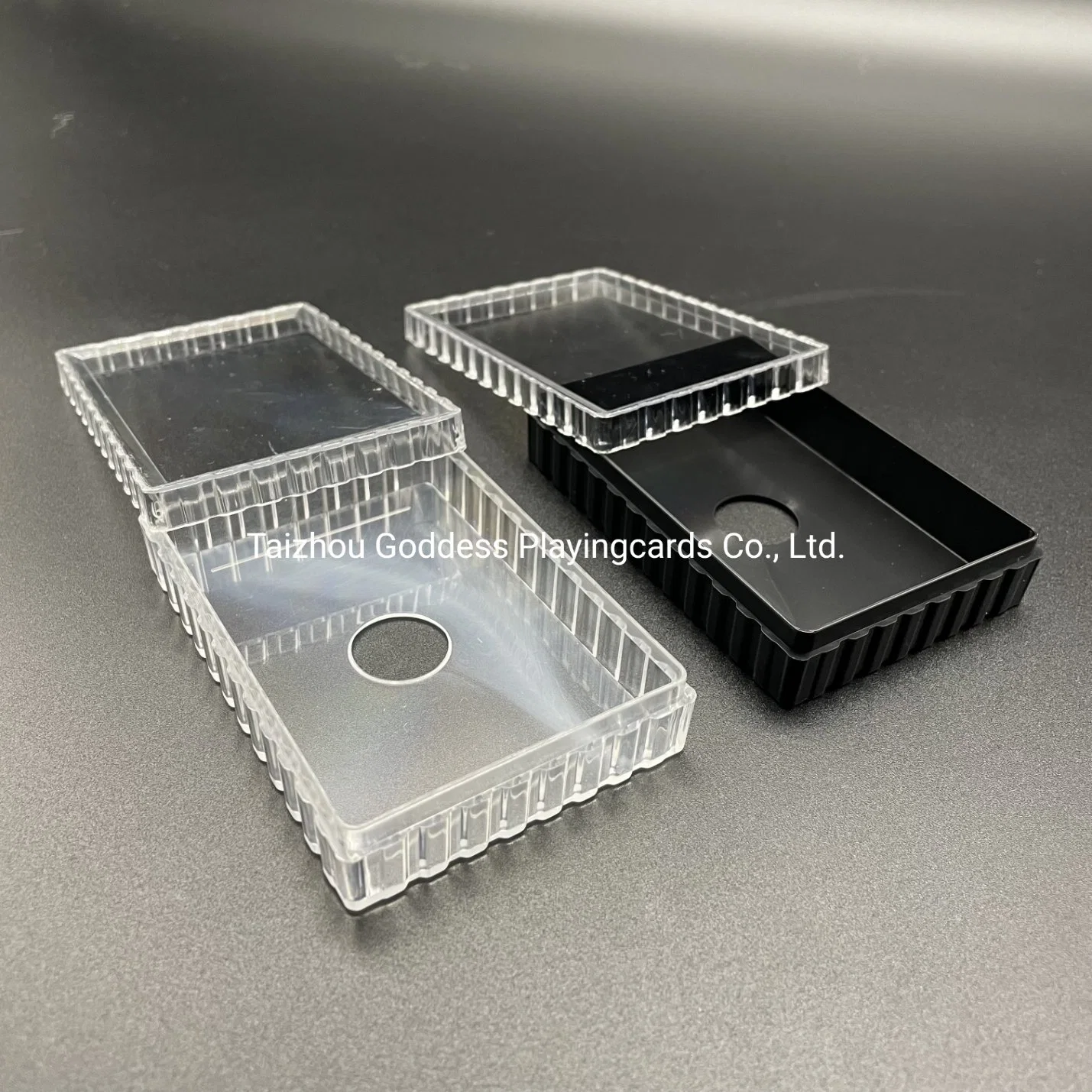 Black and Transparent Porker Game Case Box for Single Deck Playing Cards Wavy Edge for Board Game