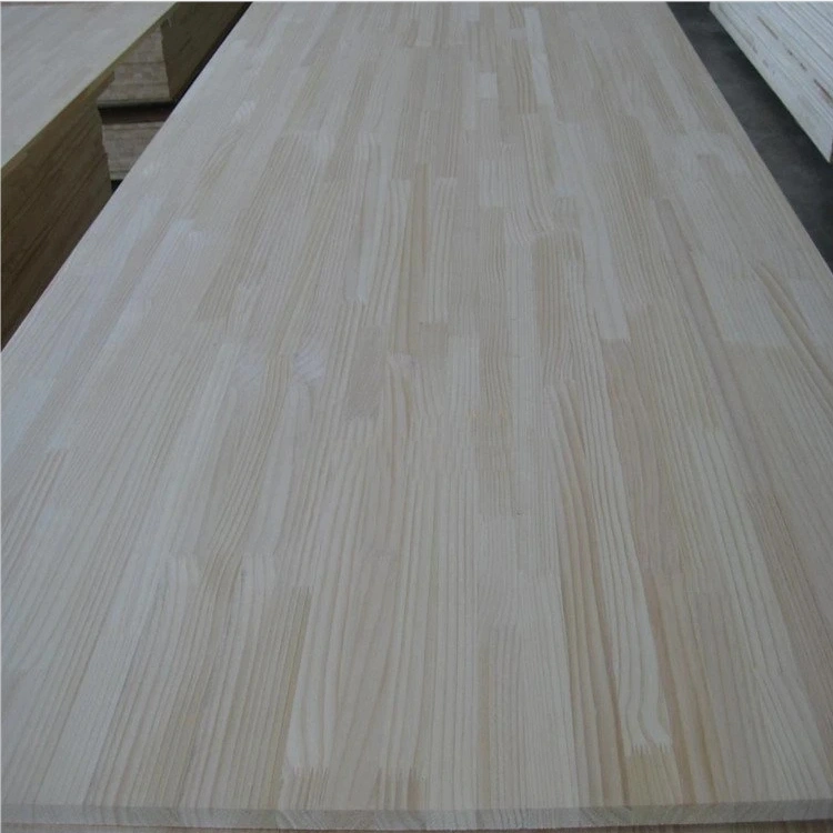 Venda Building Style Exporters of Timber tamanho personalizado Solid Lumber Placa sólida de pinho