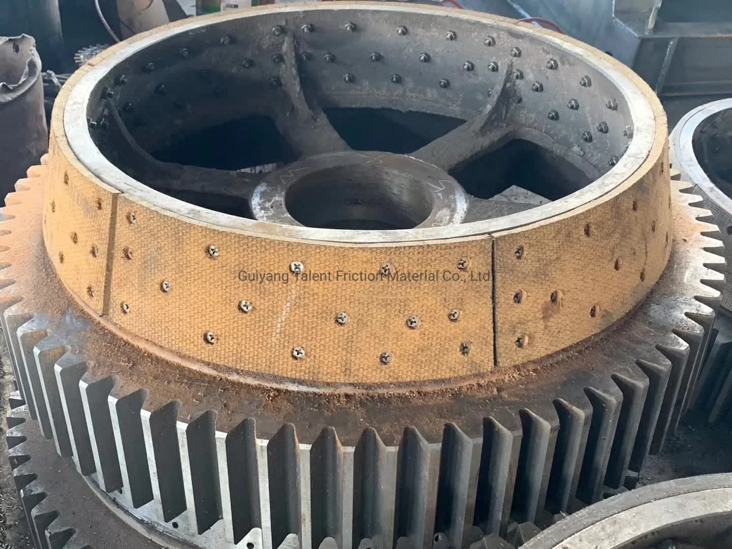 Woven Brake Lining of Ground Hole Drilling Machines Electric Punching Piling Machine Chain Wheel