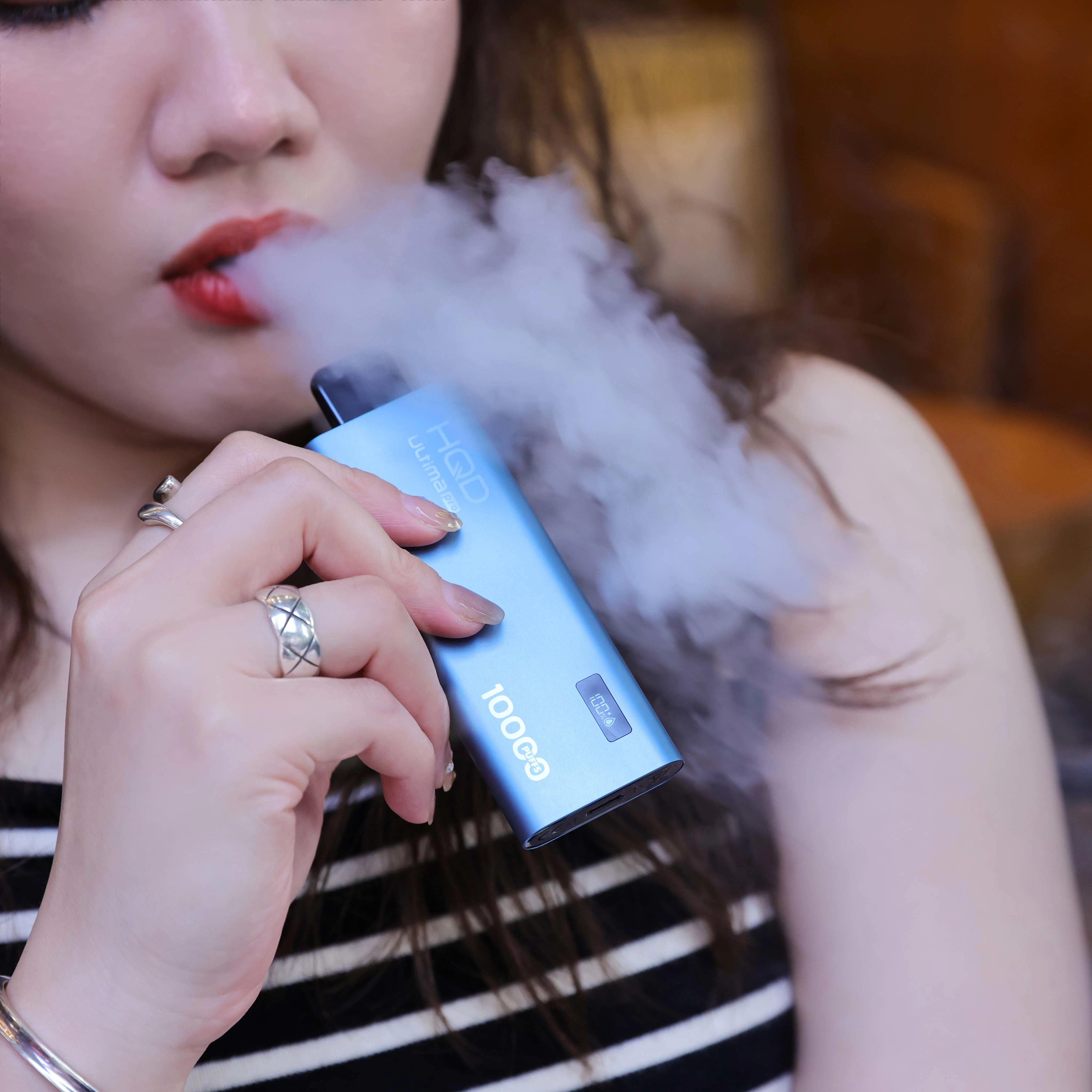 Enjoy The Premium Taste From Hqd 10, 000puffs Disposable/Chargeable Wholesale/Supplier I Vape Ultima PRO with OLED Screen Display