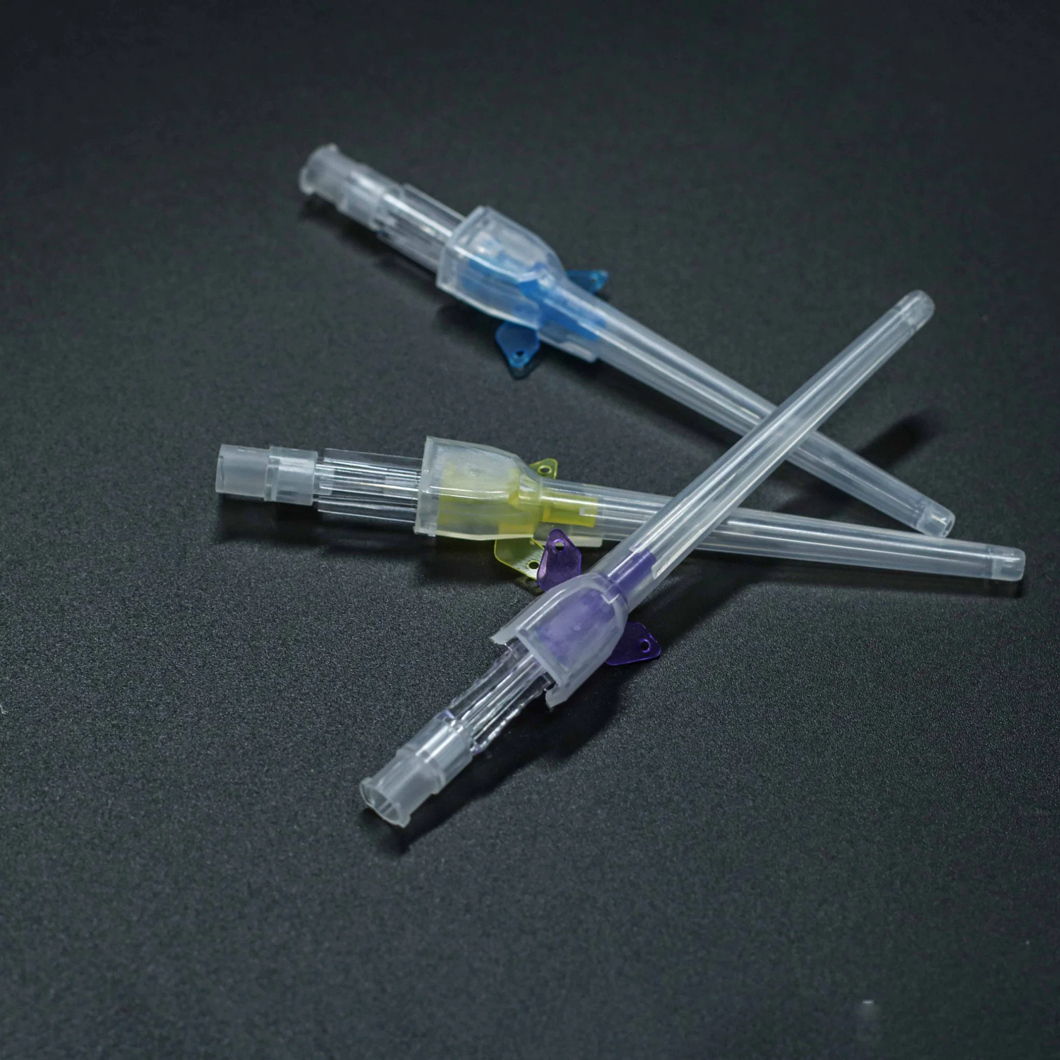 Medical Supply Plastic Purple IV Cannula Venflon with Good Price