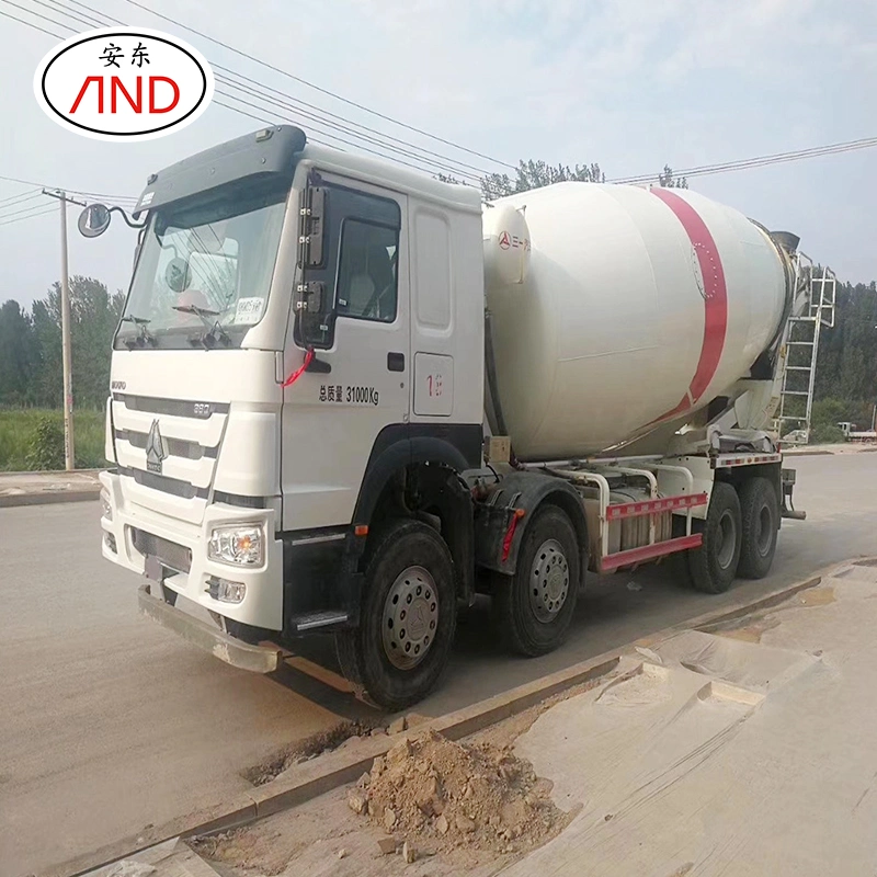 Automatic Water Supply Self Loading Concrete Mixer Truck