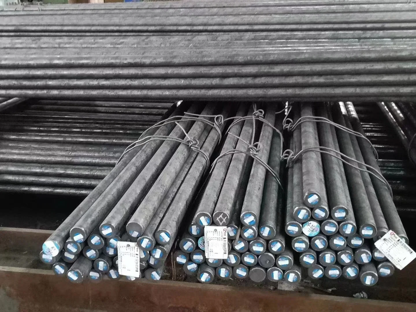 SAE1020 SAE1045 SAE4140 Round Steel Solid Bar